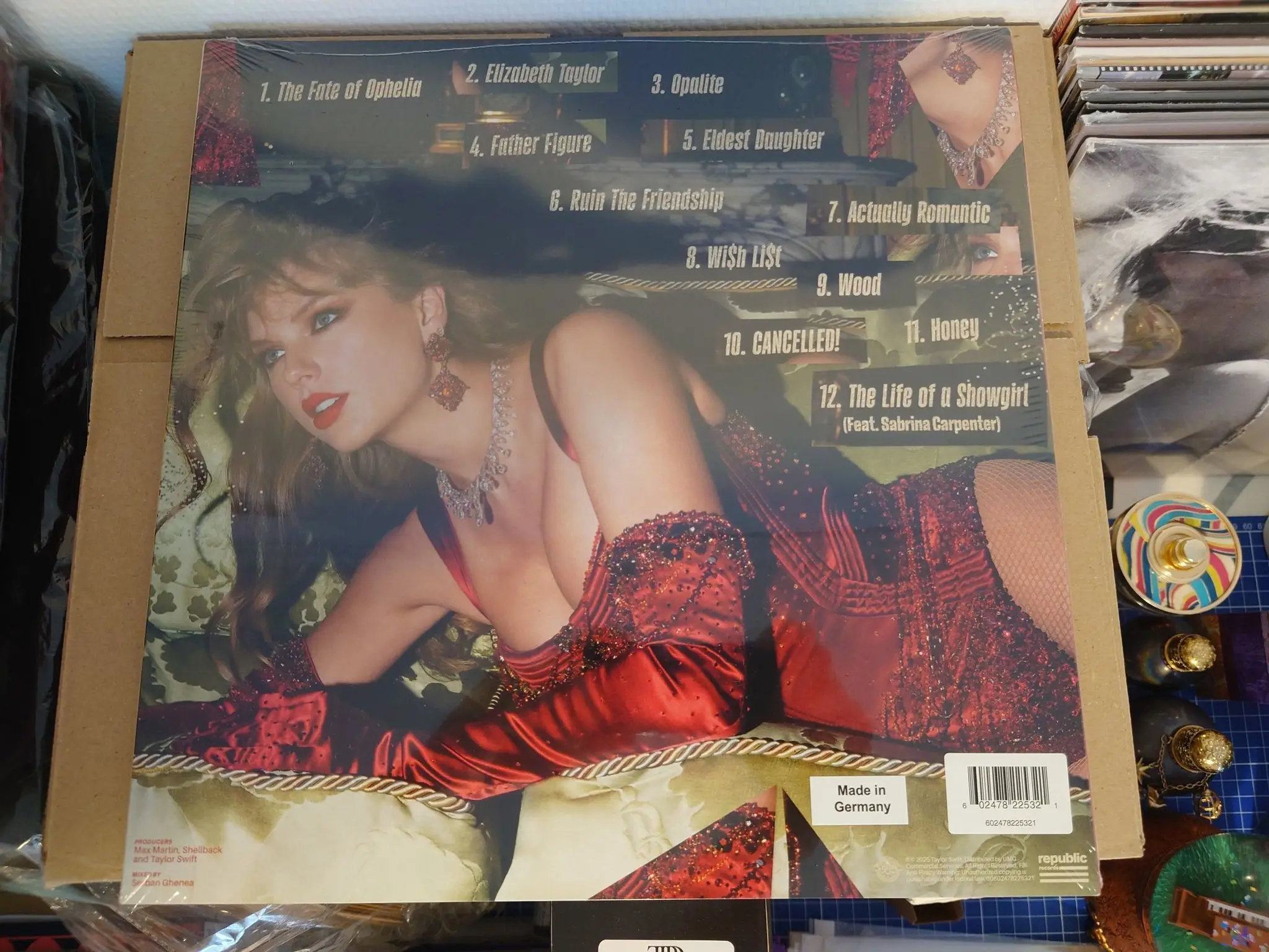 Taylor Swift - Life of a Showgirl: The Tiny Bubbles in Champagne Edition begagnad vinyl online