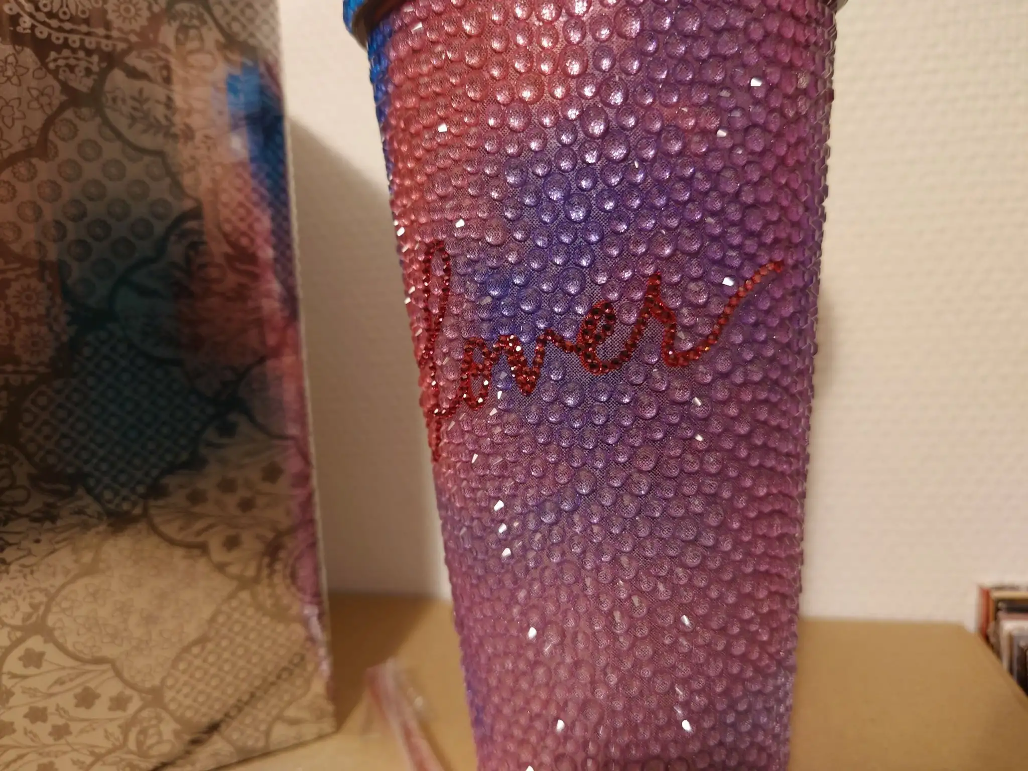 Taylor Swift - Lover - Tumbler med sugrör begagnad vinyl online