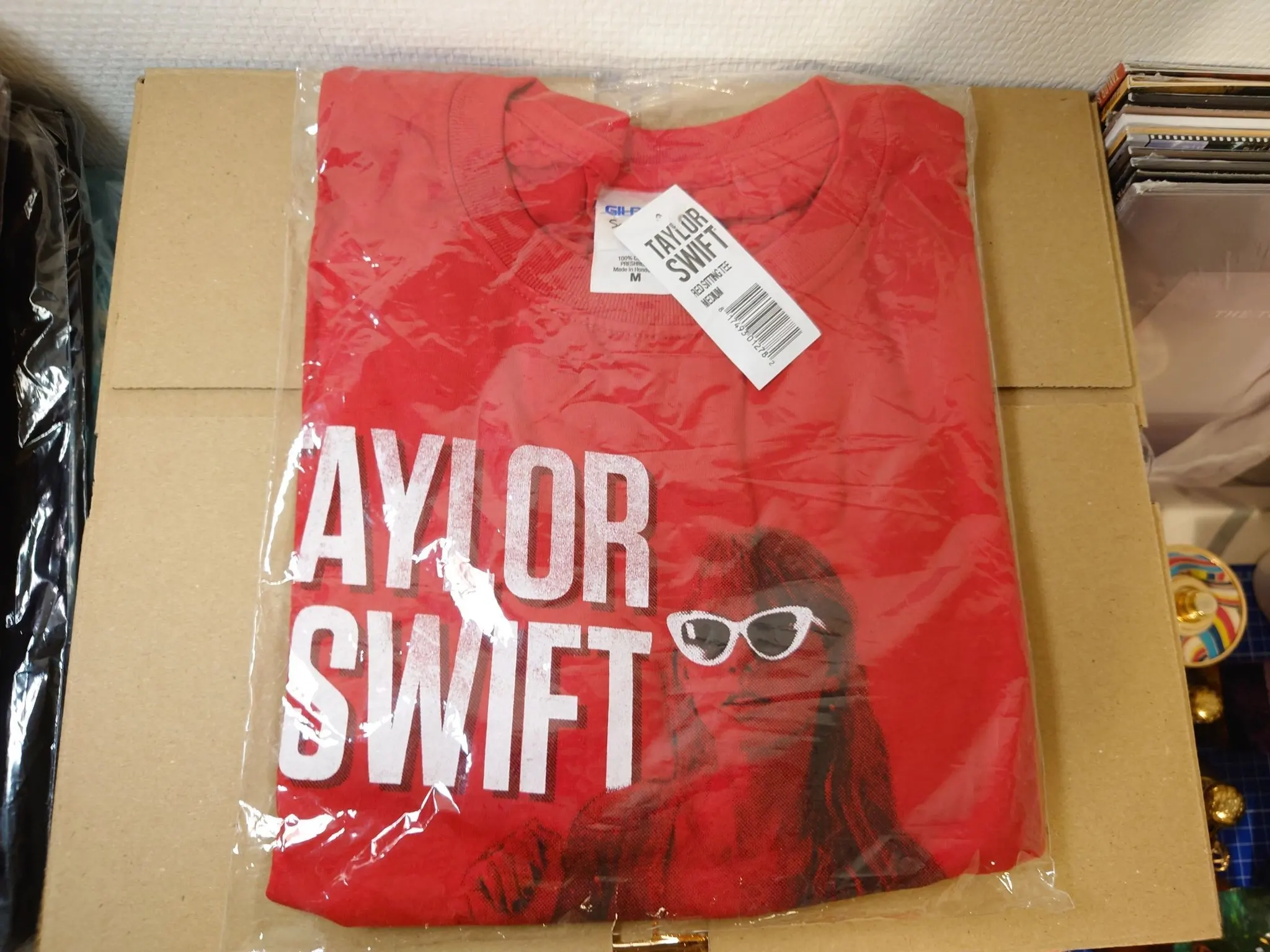 Taylor Swift RED 2013, tshirt, stl M #3 vinylskiva till salu
