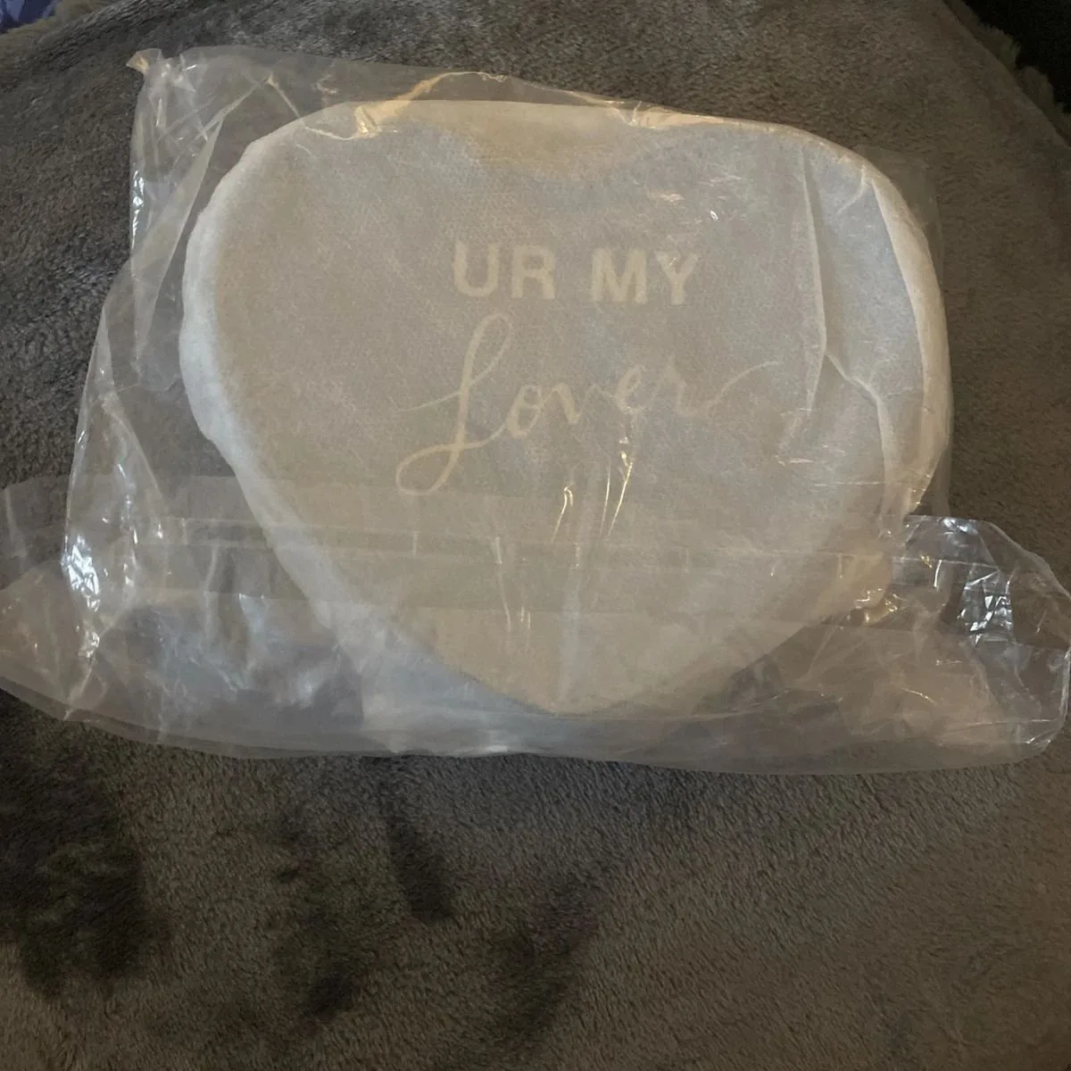Taylor Swift 'UR MY LOVER' axelremsväska 2019 begagnad vinyl online